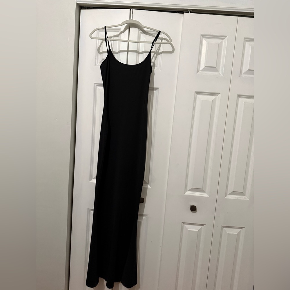 Commense Black Maxi Dress - Picture 5 of 5